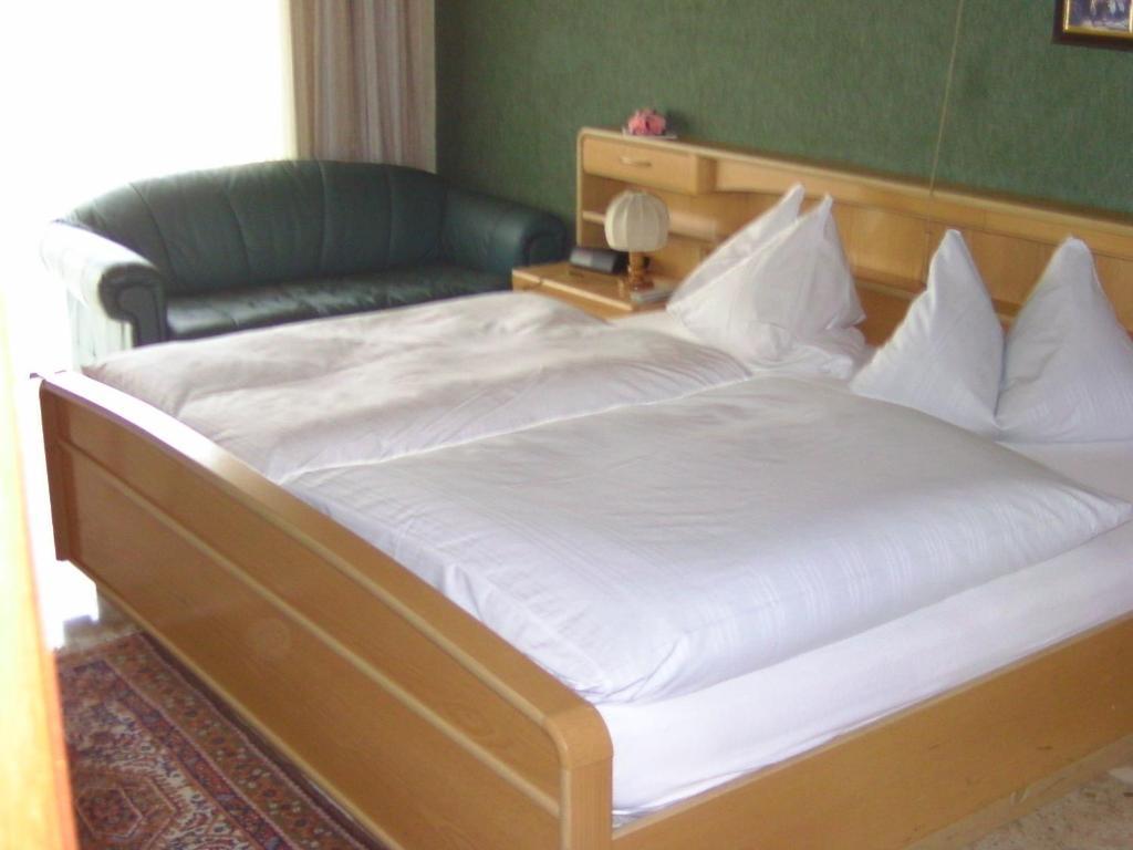 Hotel Zur Guten Quelle Selters  Oda fotoğraf